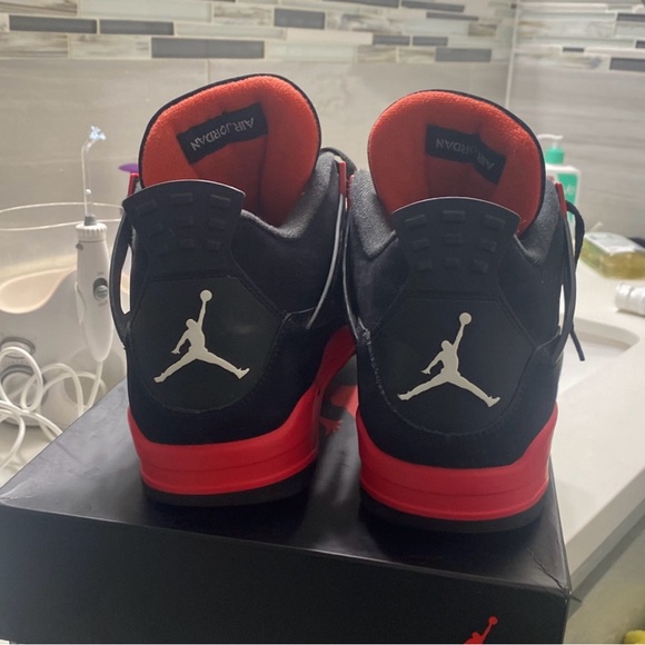 Red thunders - Picture 3 of 8